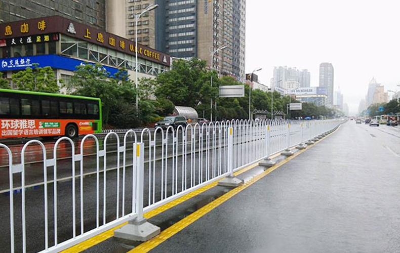 【道路护栏】设计对城市环境差异化的要求